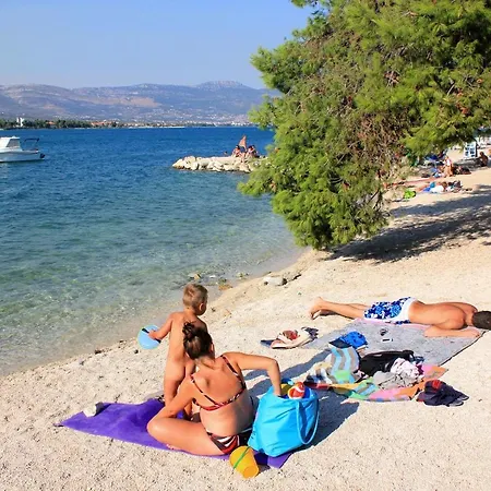 Apartman Apartments By The Sea Arbanija, Ciovo - 11321 Trogir