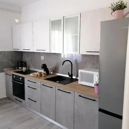 Lägenhet Apartments By The Sea Arbanija, Ciovo - 11321
