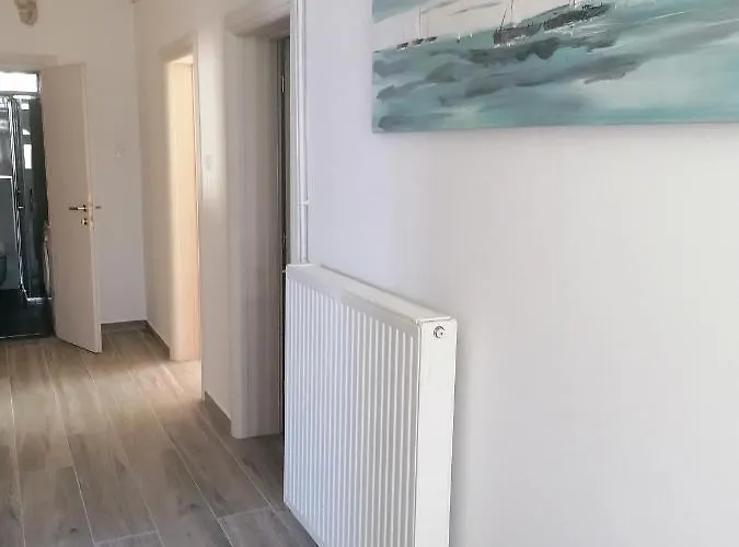 Appartement By The Sea Arbanija, Ciovo - 11321 Trogir