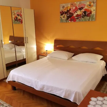 Appartement By The Sea Arbanija, Ciovo - 11321 *